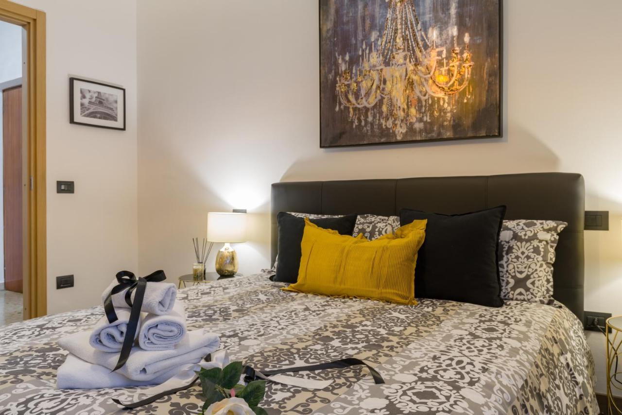 Residenza Filippini Apartment เวโรนา ภายนอก รูปภาพ