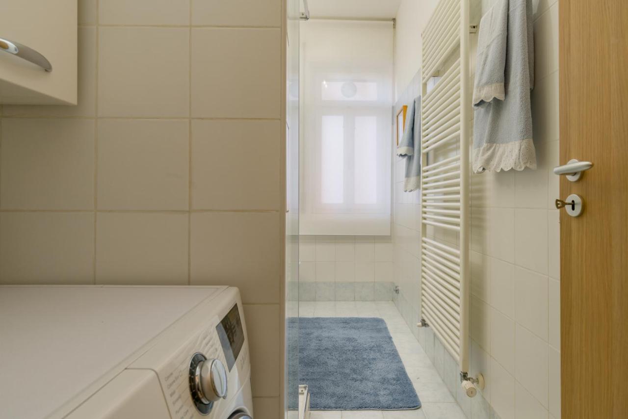 Residenza Filippini Apartment เวโรนา ภายนอก รูปภาพ